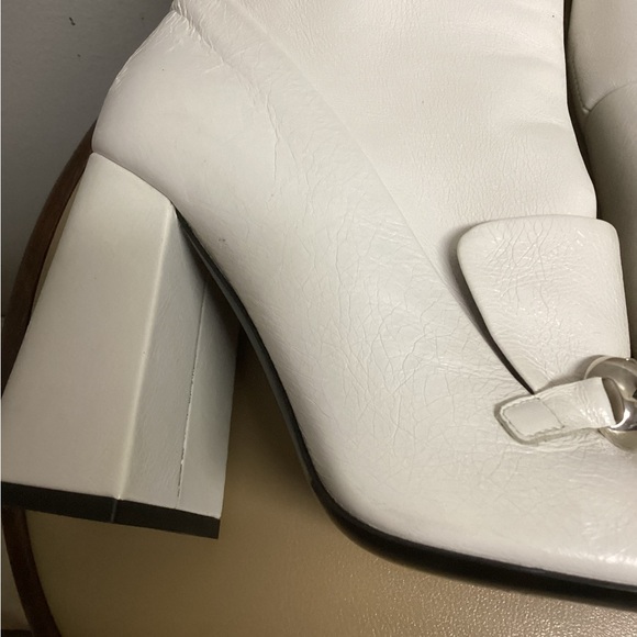 Burberry Women’s Boots - Picture 5 of 11